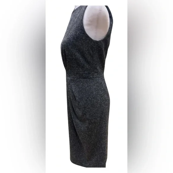 đź–¤Koton Elegant Two-Piece Gray & White Skirt Suit with Fuchsia Lining | Size 4đź–¤ - Picture 6 of 8